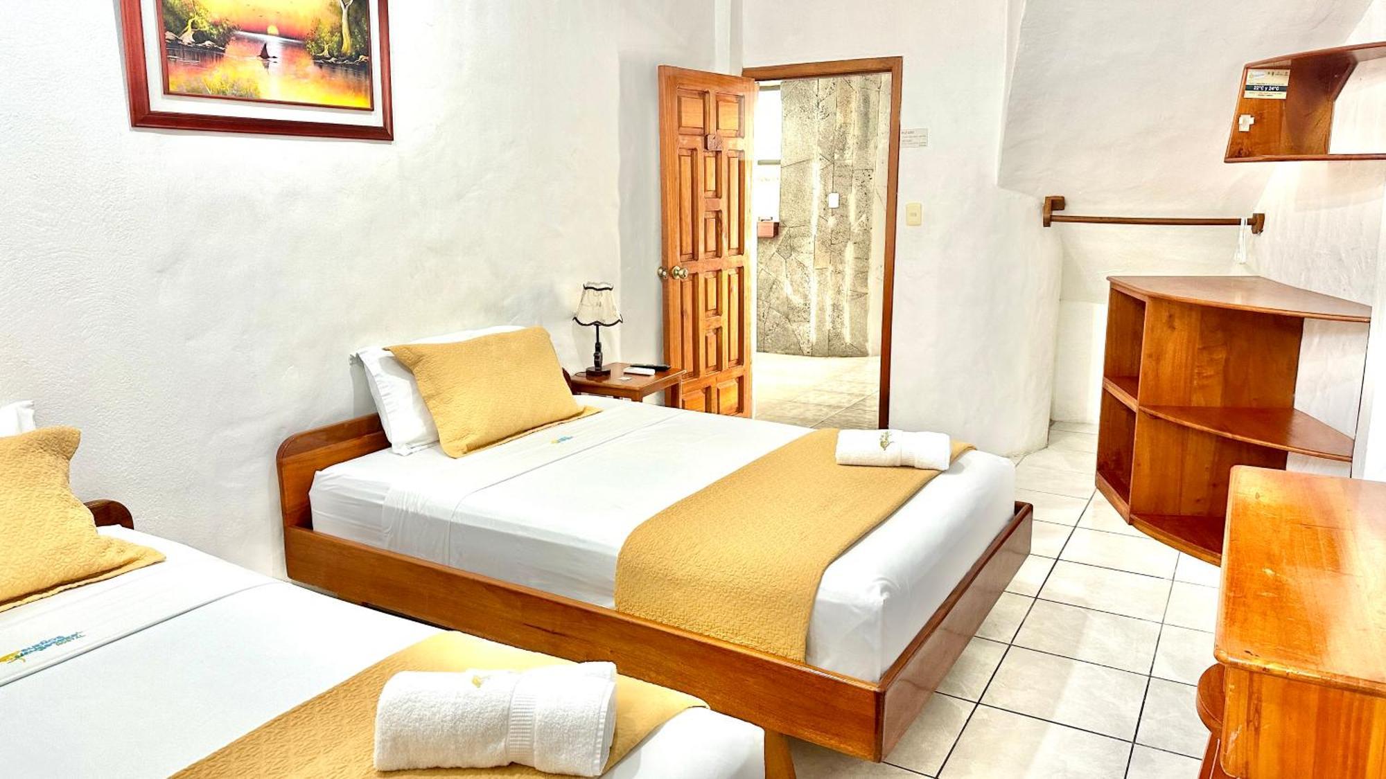 Hostal Suenos Silvestres Puerto Ayora  Zewnętrze zdjęcie