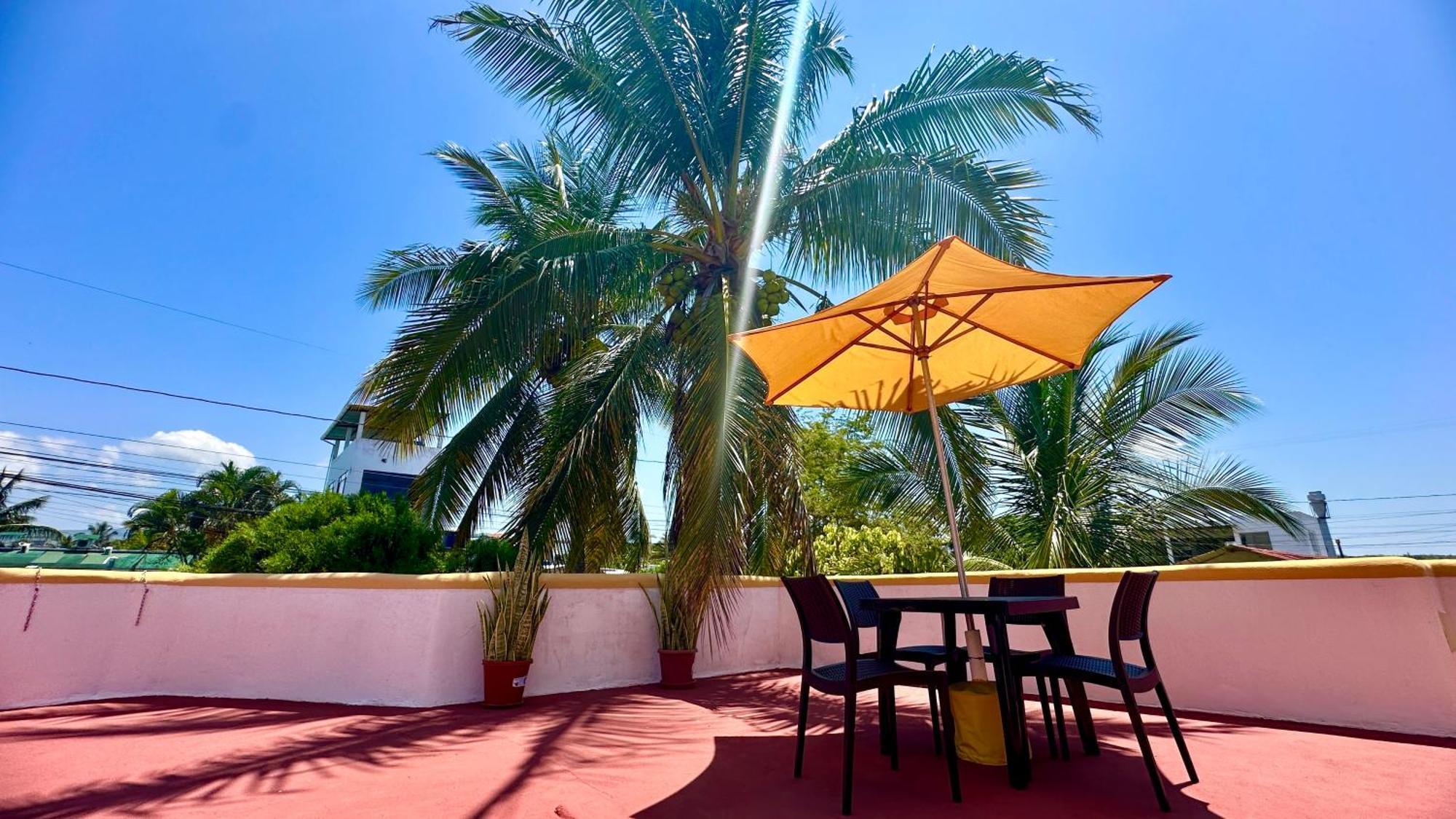 Hostal Suenos Silvestres Puerto Ayora  Zewnętrze zdjęcie