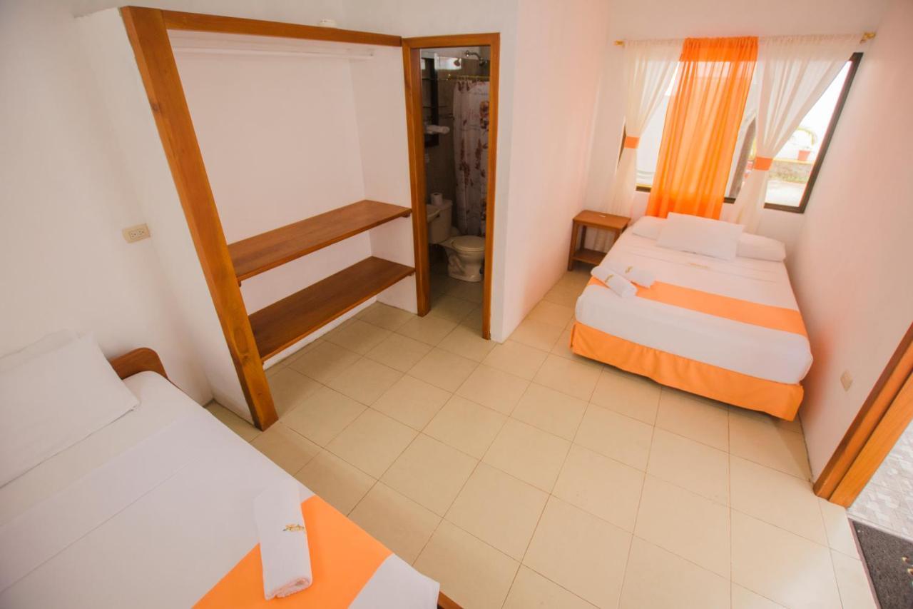 Hostal Suenos Silvestres Puerto Ayora  Zewnętrze zdjęcie