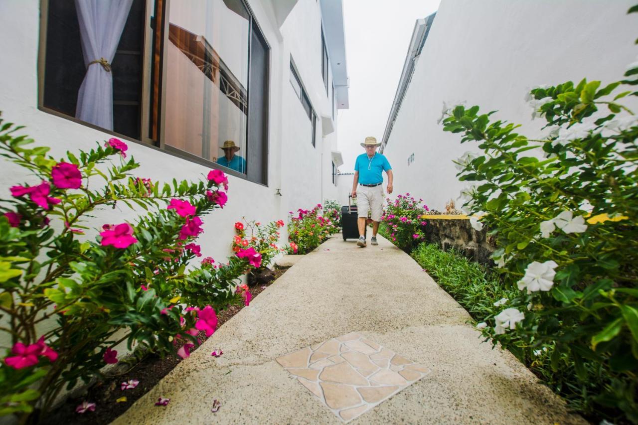 Hostal Suenos Silvestres Puerto Ayora  Zewnętrze zdjęcie